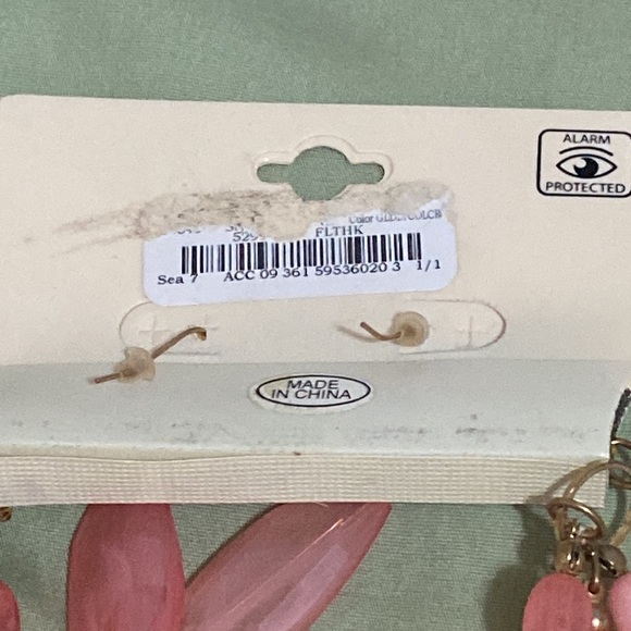 sophia & kate necklace and earring set - Picture 4 of 4